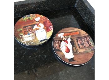 Set Of Two Decorative Wall Hanging Plates