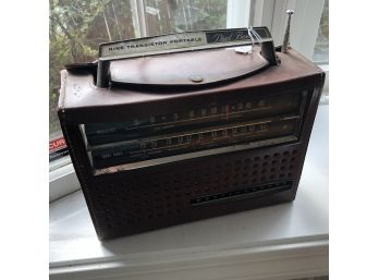 Westinghouse Nine Transistor Portable Radio