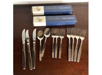 Vintage International Silver Co. Stainless Tableware 'Swirl' Pattern