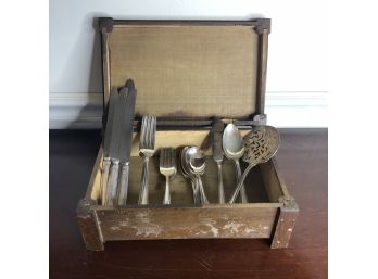 Vintage Maywood Silverplate Cutlery Set In Box