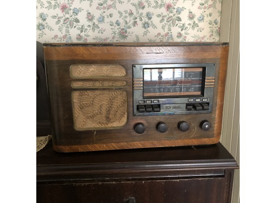 RCA Victor Model T60 Tube Radio
