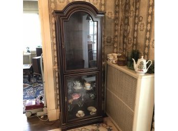 Curio Cabinet With Lights