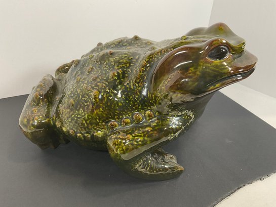 Lg Porcelain Frog - (DM)