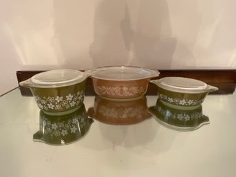 Pyrex Crazy Daisy & Spices Dishes