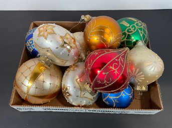 Xmas Ornaments - Lot 1