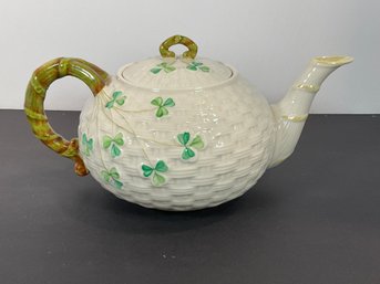 Belleek Porcelain Tea Pot - 4th Mark - (1946-55)