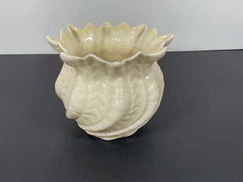 Belleek Porcelain 'Sea Shell Twist' Vase - (green Mark)