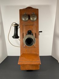*Antique Oak Hand Crank Telephone