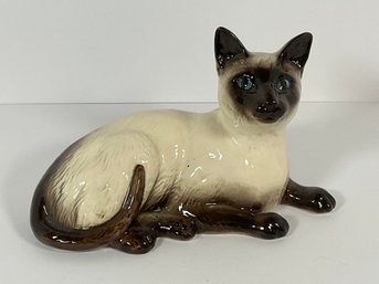 Vintage Royal Doulton Porcelain Cat Figure