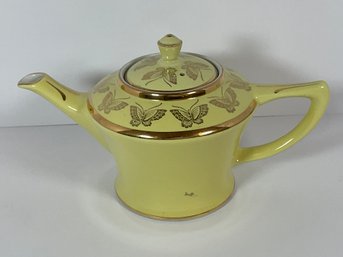 Hall China 'Cleveland' Tea Pot