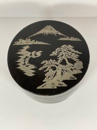 Japanese Round Lacquer Box