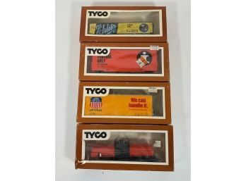 Tyco HO Scale Train Cars W/ Boxes