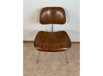 Mid Century - 1950's Early Vintage Eames/Herman Miller DEM Plywood Chair - (Lot 2)