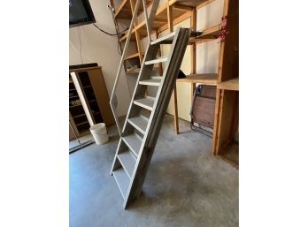 Aluminum Ladder / Staircase (6ft)
