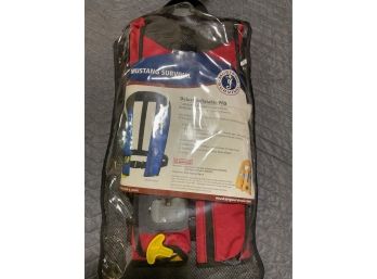 Mustang Survival - Deluxe Inflatable PFD