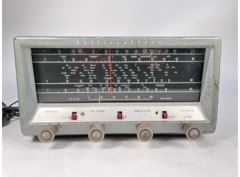 Antique Hallicrafters Radio
