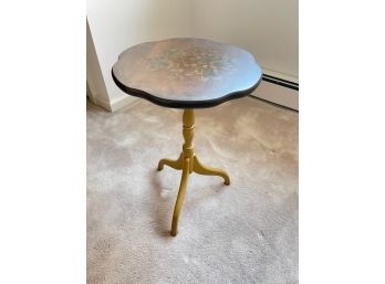 Hitchcock Pedestal Table