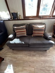 Lane Love Seat In Great Condition