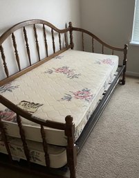 Day Bed Frame With Trundle