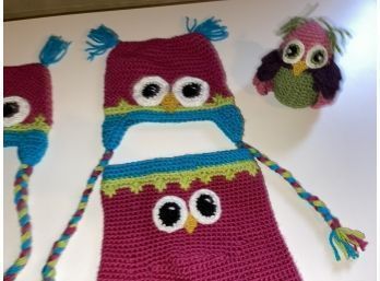 Crocheted Owl Hats And Pants Set