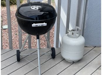 Weber Grill And Propane Tank