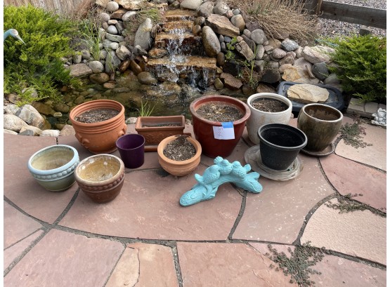 Outdoor Pots Lot