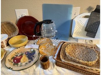 Miscellaneous Kitchen Plates And Other Items