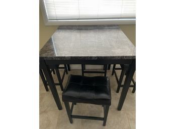 Counter Height Table With 4 Stools