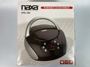 Naxa  Portable CD Boombox