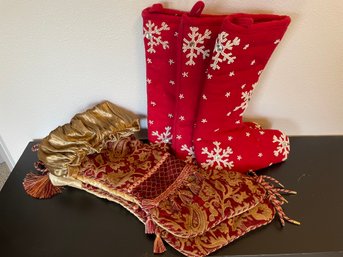 5 Christmas Stockings