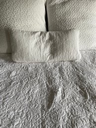 King Size Coverlet & Pillows