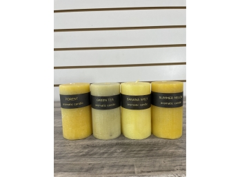 Set Of 4 Aromatic Candles