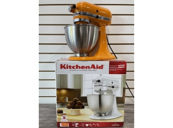 Kitchen Aid 4.5 Qt. Tilt Head Stand Mixer