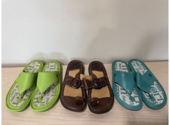 3 Pairs Of Born Woman's Leather Sandles