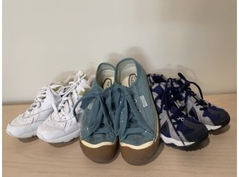 Lot Of Woman's Sneakers