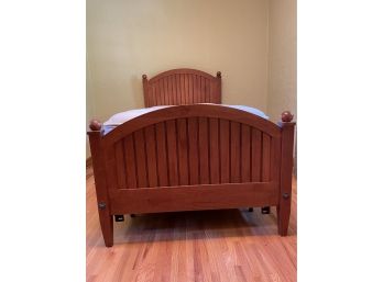 Ethan Allen 'Country Colors' Twin Size Bed, Mattress & Box Spring