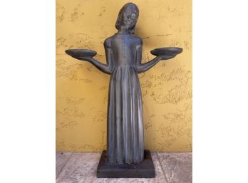 Savannah's 'Bird Girl' Statue