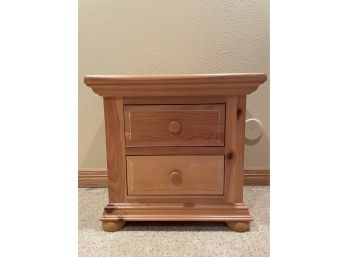 Broyhill Knotty Pine Bedside Chest