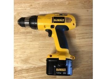Dewalt 3/8' Cordless Adjustable Clutch Drill/driver