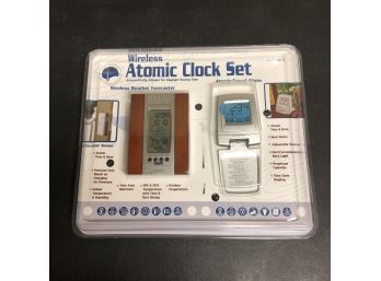 La Cross Technology Wireless Atomic Clock