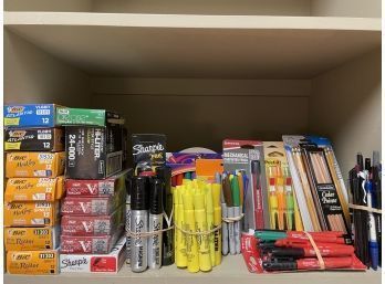 Large Lot Of Pens, Pencils & Markers