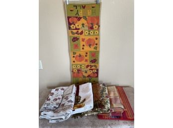 Lot Of Autumnal Table Linens