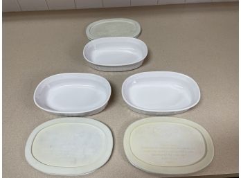 3 Corningware Oval Baking Dishes With Lids
