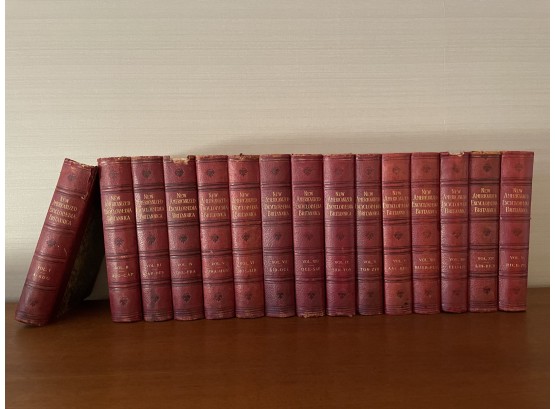 Antique 'New Americanized Encyclopedia Britannica' 1899