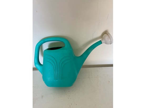Plastic 2 Gallon Garden Jug/handheld Water Spinkler