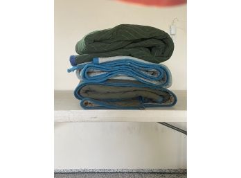 (3) Large Moving Blankets