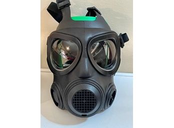 Full Face Respirator/gas Mask (Professionally Graded)  Additional 'Mira' Filter (Never Used)