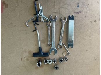 Lot Of Open-end Allen & Socket Wrenches