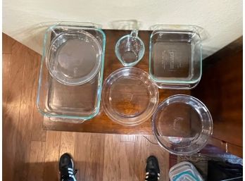 Lot Of Pyrex Baking Dishes & Measuring Cup