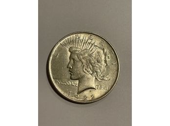 1922 Silver Dollar Beauty